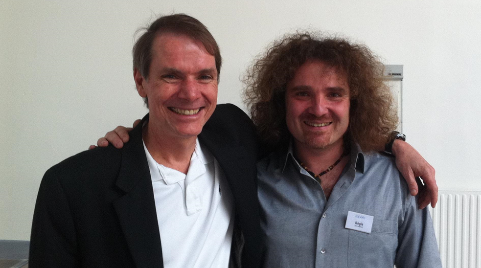 Régis Archimbaud avec Robert Dilts, formateur en PNL, leadership et coaching génératif